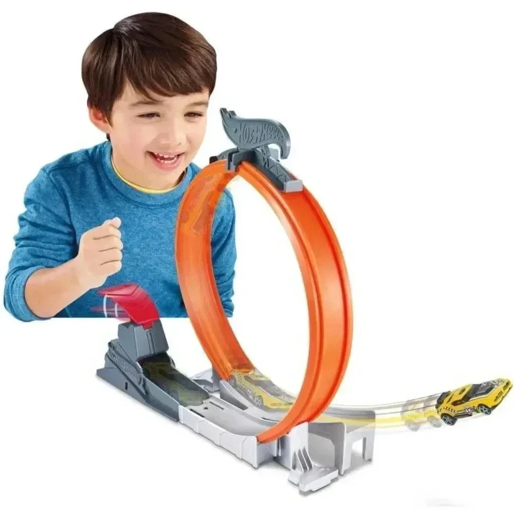 Hot Wheels Loop Star Play Set New in Box